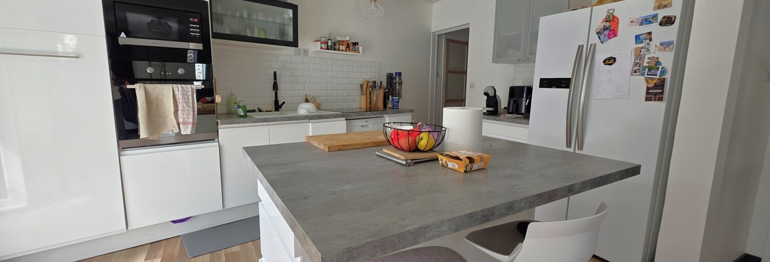 Maison 4 Pièces 94 m² à vendre à Saint-Alban-d'Ay (07790)