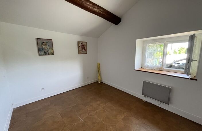 Maison en pierre de 3 pièces principales — photo 5