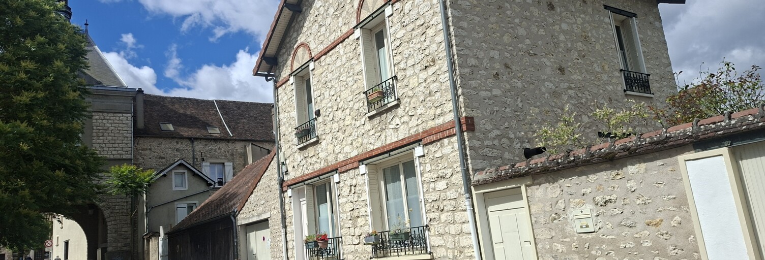 Maison 8 Pièces 116 m² à vendre à Moret-Loing-et-Orvanne (77250)