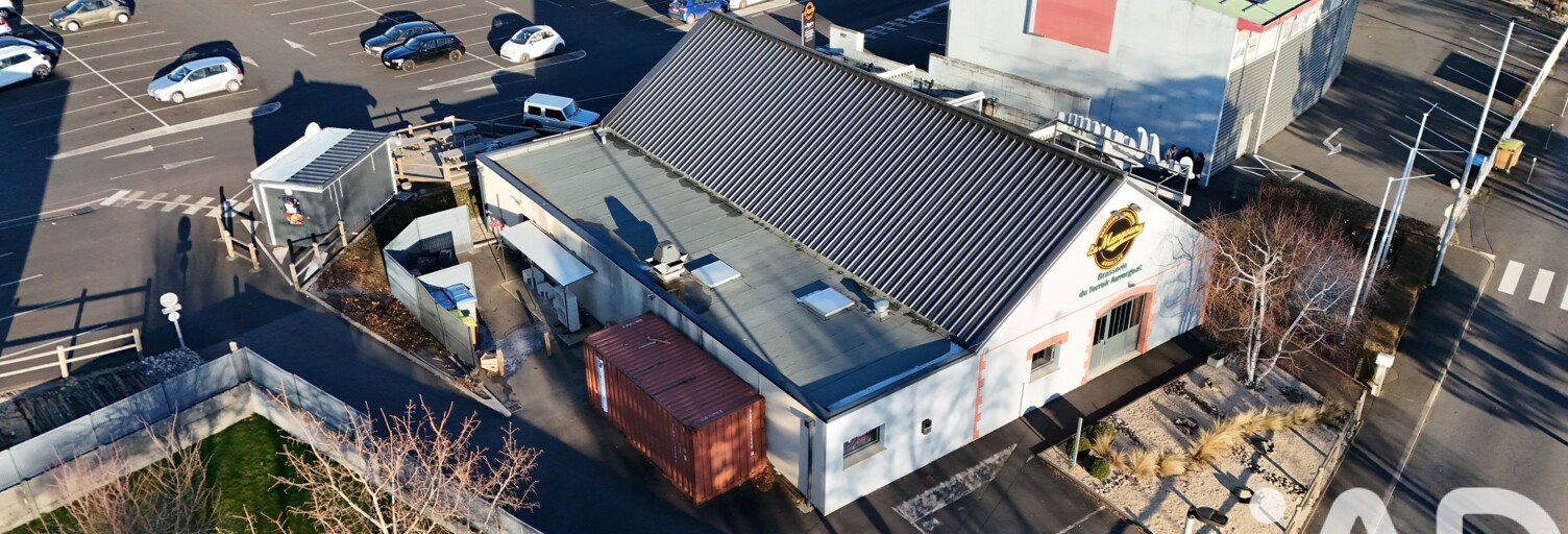 Commerce  348 m² à vendre à Aurillac (15000)