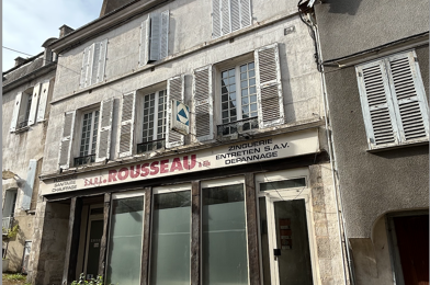 Immeuble  46000 €