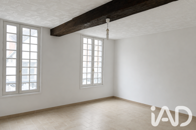 Immeuble  46000 €