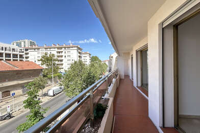 Appartement 3 pièces 263000 €