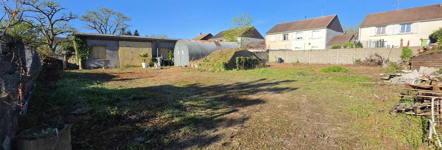 Terrain  1050 m² à vendre à Fleury-les-Aubrais (45400)