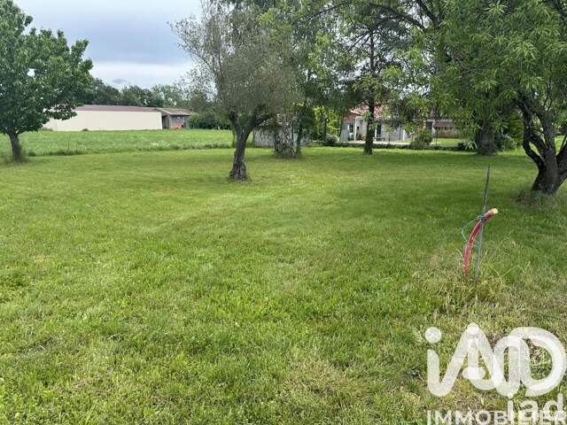 Vente Terrain à bâtir 970 m&sup2; — photo du bien