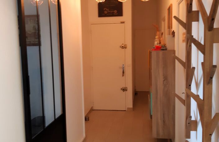 Vente Appartement 5 pièces — photo 3