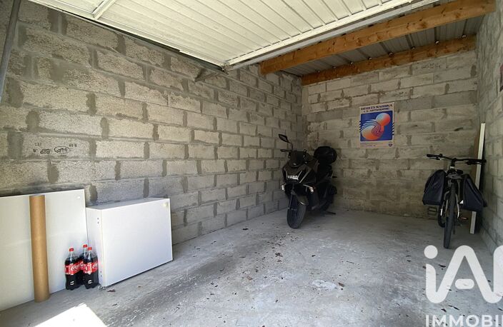 Vente Garage 15 m&sup2; — photo 3