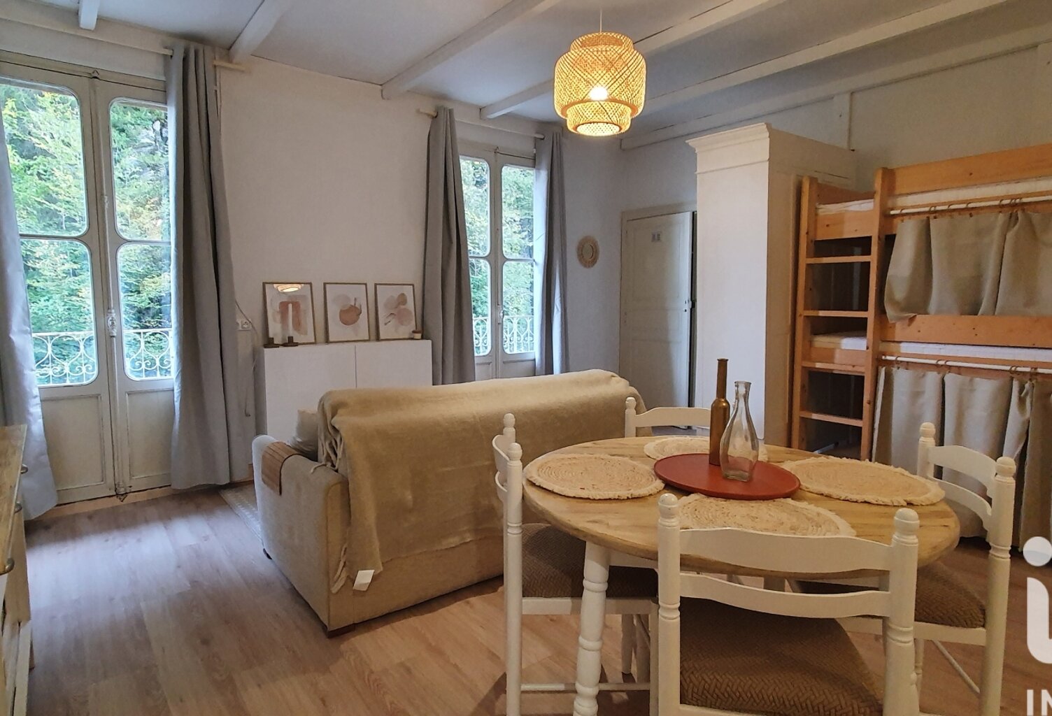 Vente Studio 1 pièce — photo 1