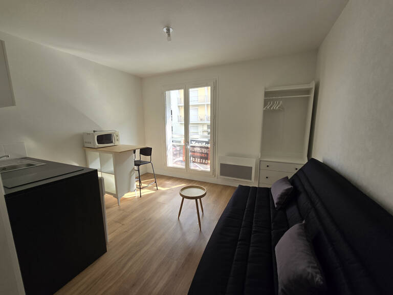 Studio - Meublé - Quartier CHU — photo 1