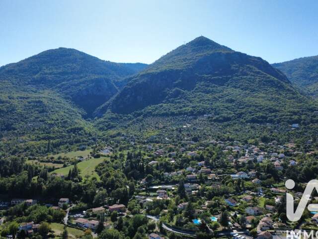 Vente Terrain 824 m&sup2; — photo du bien