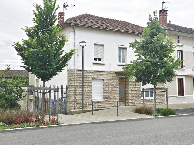 Immeuble proposé à Épinouze