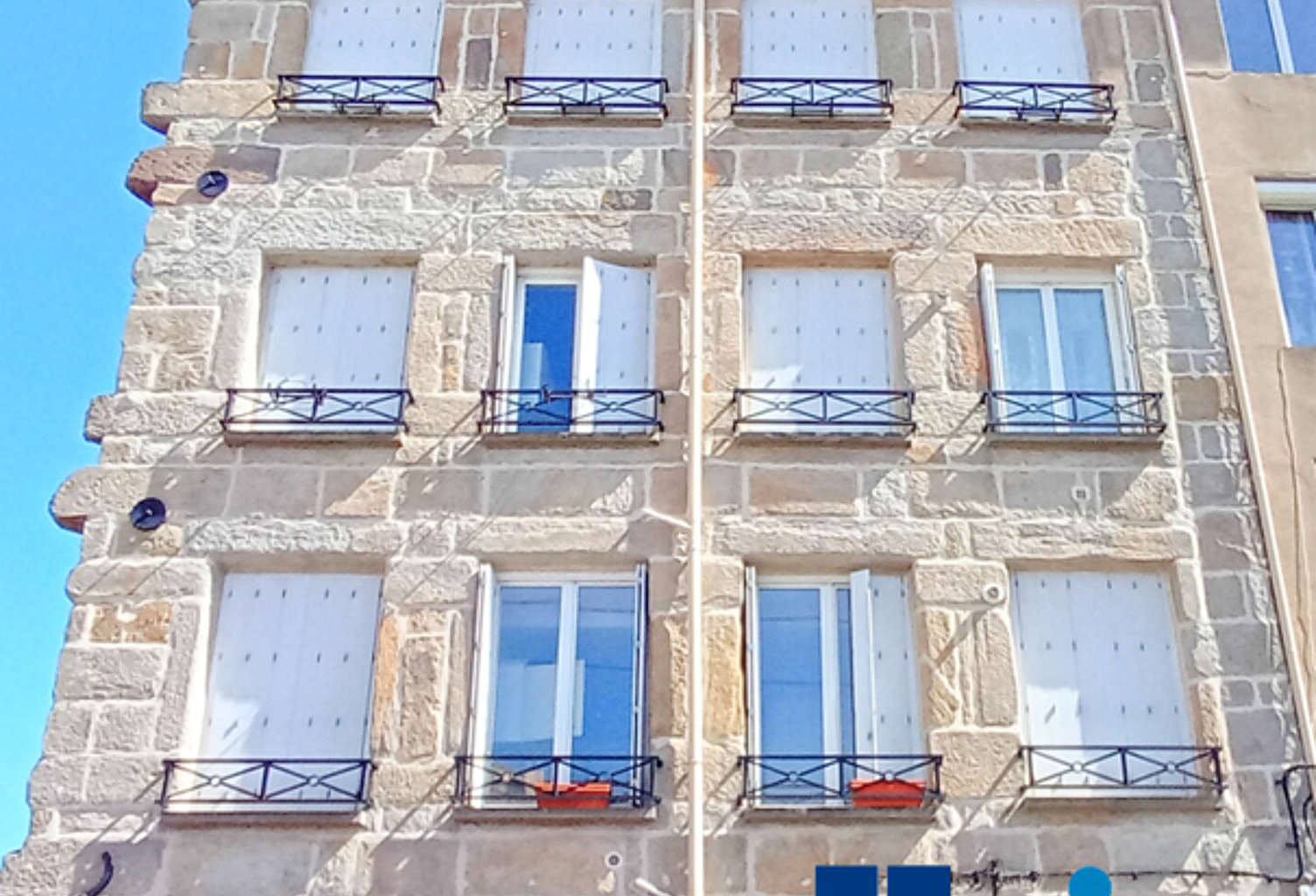 Appartement F3 de 93,67 m2 à vendre à Saint-Étienne avec cav — photo 1
