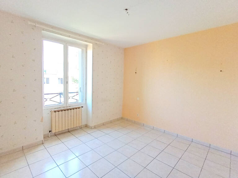 Appartement F3 de 93,67 m2 à vendre à Saint-Étienne avec cav — photo 1