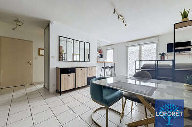 Appartement 3 pièces 770 €