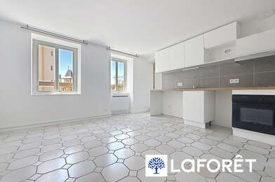 Appartement 2 pièces 720 €
