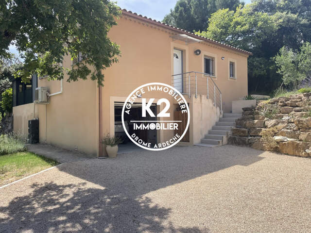 VILLA DE 135 M² 3 CHAMBRES + BUREAU 9 M² — photo du bien