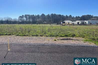 Terrain  235000 €