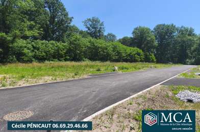 Terrain  68000 €