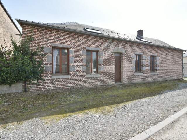 Maison à rénover entièrement avec beau potentiel – Le Sart — photo du bien