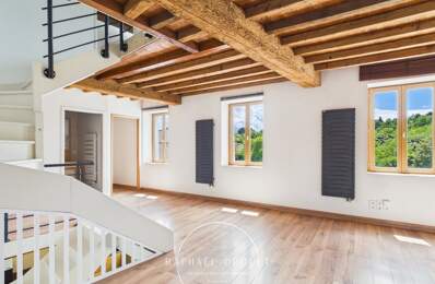 Maison de village familiale – 215 m² habitables – 5 chambres – Cour – Cave – Jardin (38200) — photo du bien