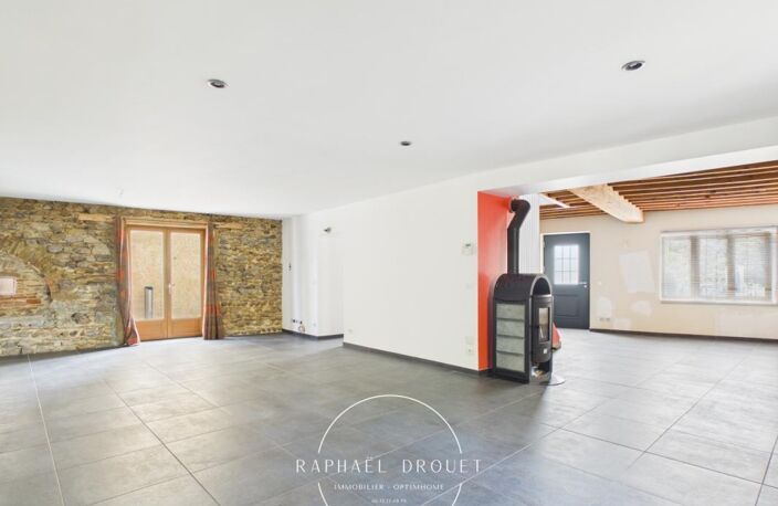 Maison de village familiale – 215 m² habitables – 5 chambres – Cour – Cave – Jardin (38200) — photo 5
