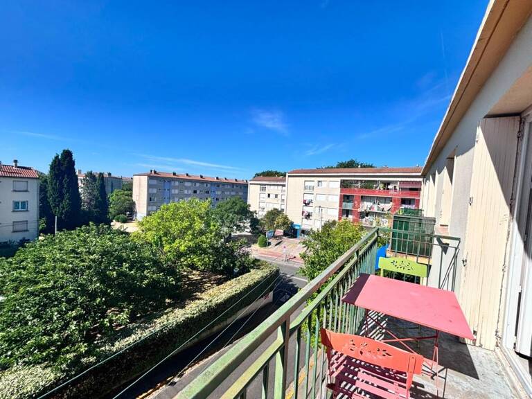 APPARTEMENT MEUBLÉ TRAVERSANT 67M2 BALCON CAVE GARAGE - AIGUELONGUE — photo 1
