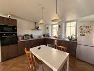 Maison en pierre entièrement rénovée, 95m², avec dépendances, terrain de 1154m² 148 000 € — photo 3