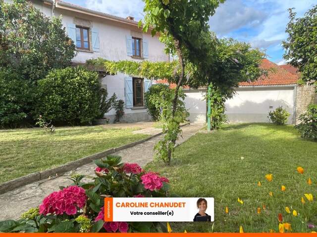 Maison de charme -jardin-2 garages-dépendances — photo du bien