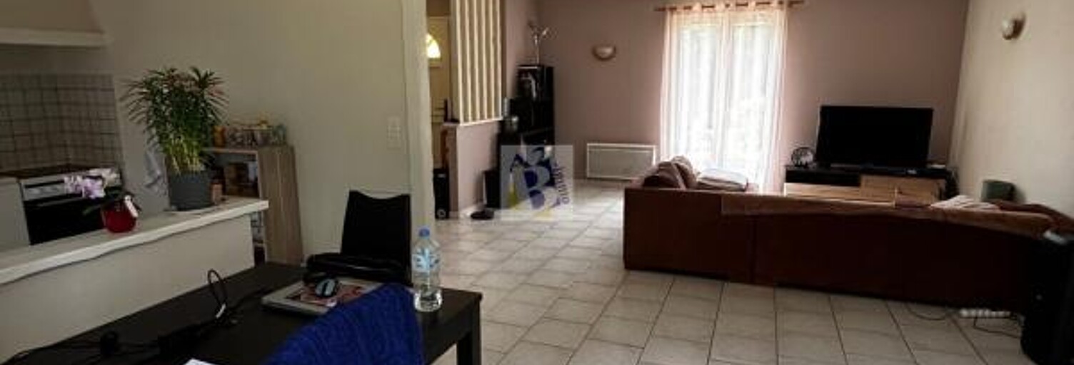 Maison 4 Pièces 100 m² à louer à Puymoyen (16400)