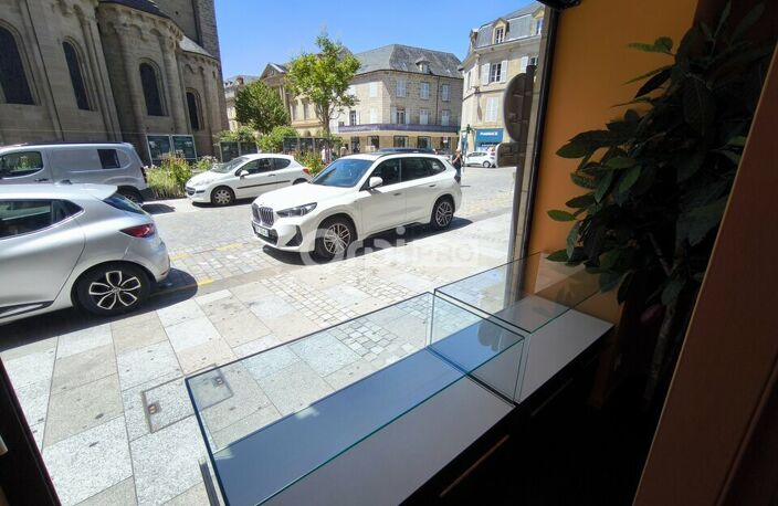 LOCAL COMMERCIAL A CEDER — photo 2
