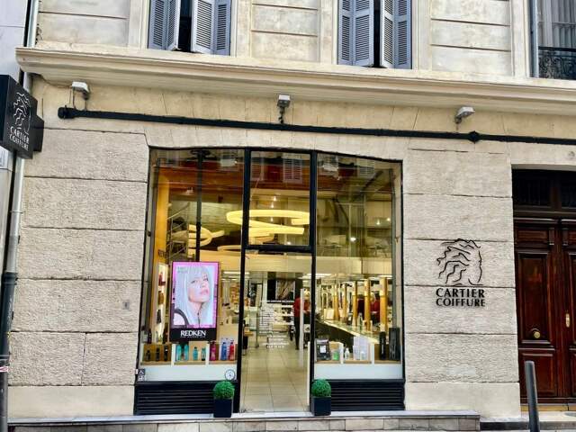 A VENDRE - MARSEILLE 6ᵉ – FONDS DE COMMERCE – EMPLACEMENT PREMIUM — photo du bien