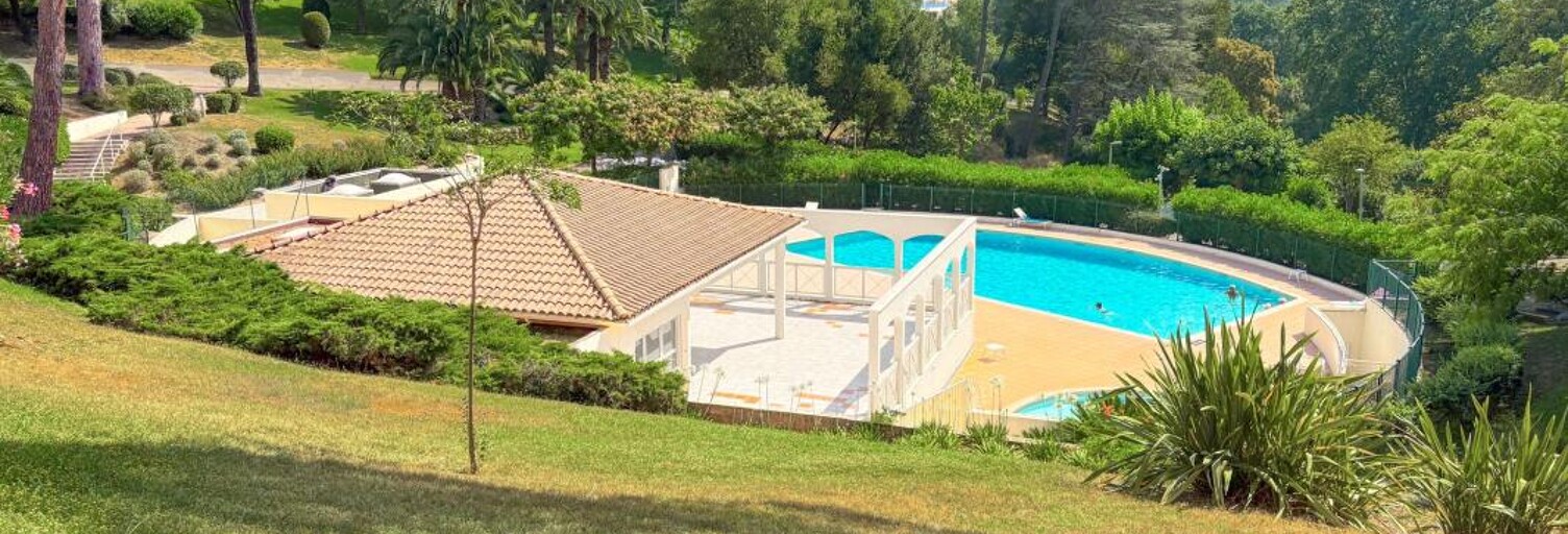 Appartement 4 Pièces 122 m² à vendre à Cannes (06150)