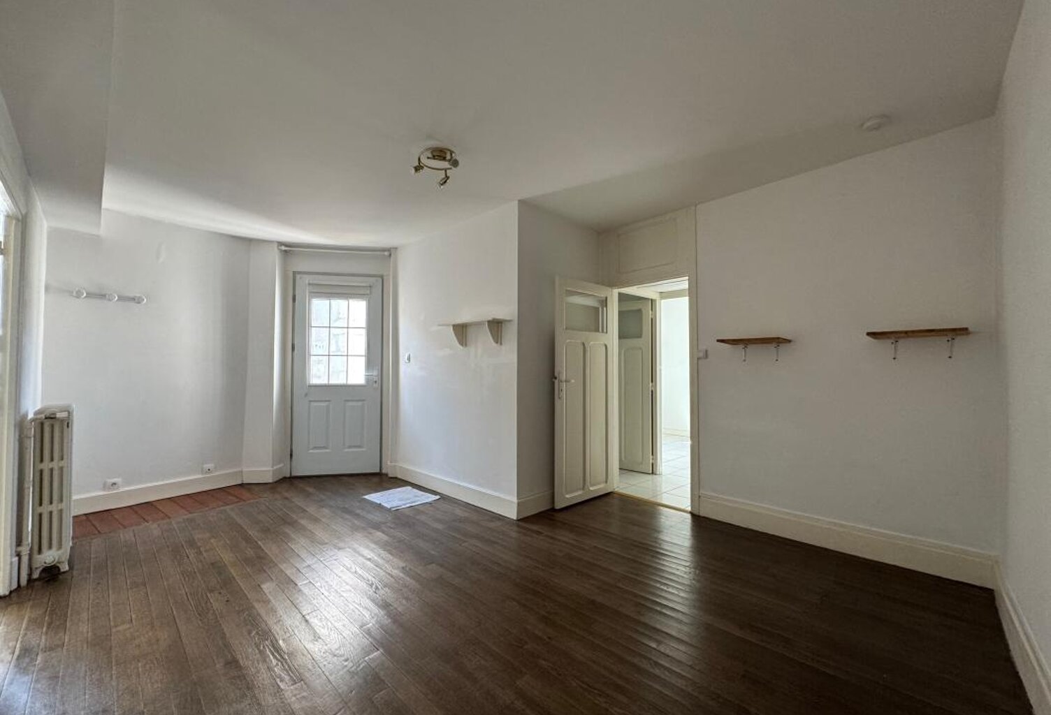 Bel appartement T3 rénové avec cave – Saint-Satur — photo 1