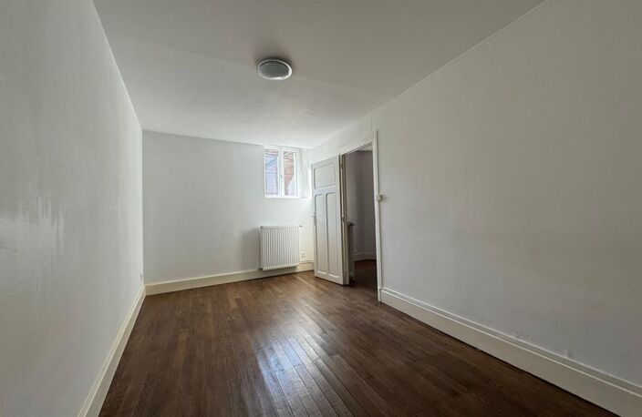 Bel appartement T3 rénové avec cave – Saint-Satur — photo 5