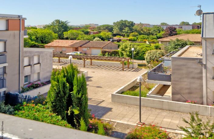 T3 Dernier étage – Terrasse, vue dégagée sans vis-à-vis et parking sous-sol — photo 5
