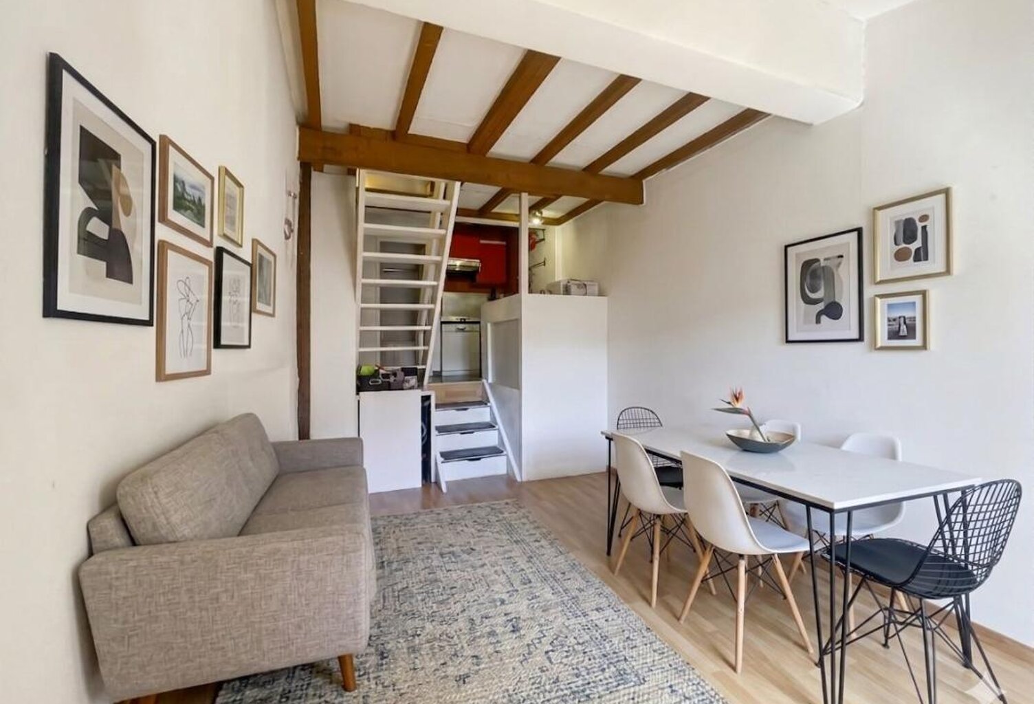 Exclusivité - Duplex atypique au calme - A proximité du Capitole — photo 1