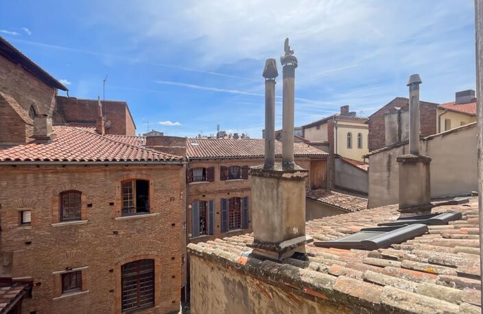 Exclusivité - Duplex atypique au calme - A proximité du Capitole — photo 3
