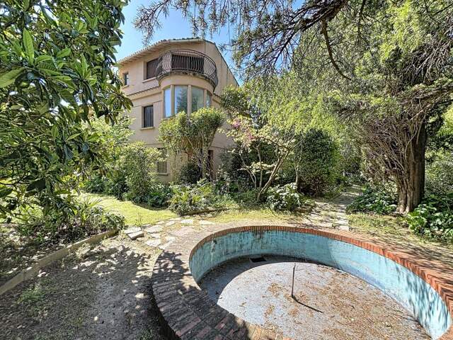 Terrain À Vendre — photo du bien