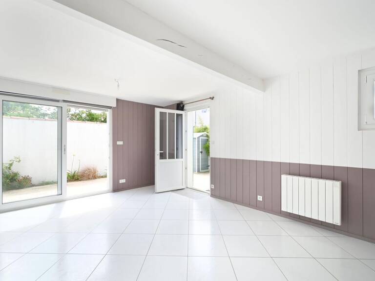 Maison À Vendre — photo 1