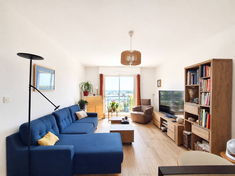Appartement lumineux 2 chambres- 2 balcons- potentiel invest — photo 1