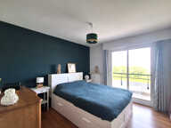 Appartement lumineux 2 chambres- 2 balcons- potentiel invest — photo 3