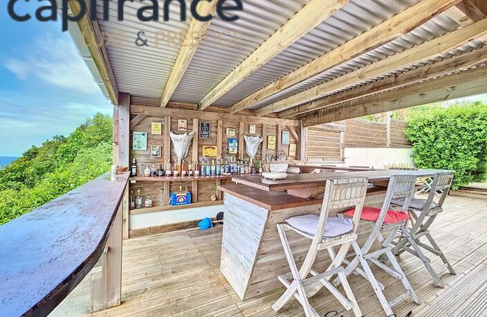 Villa d'exception vue mer et 1 studio — photo 5