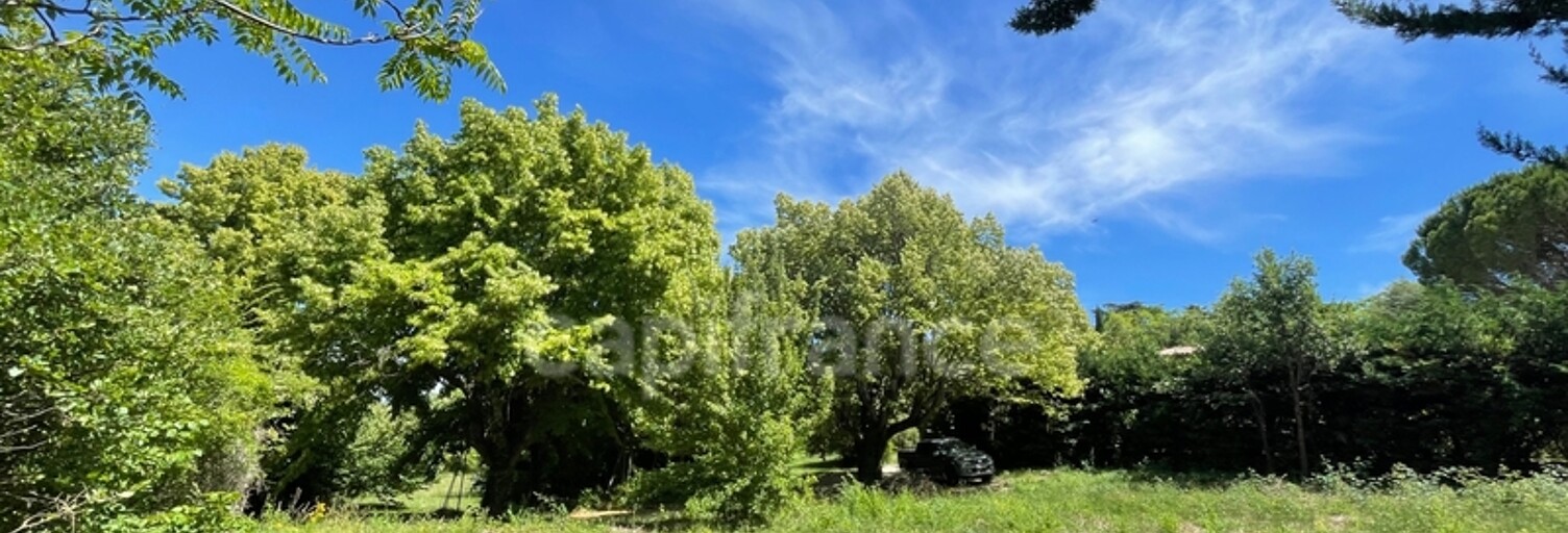 Terrain  769 m² à vendre à Apt (84400)