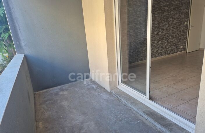 Appartement à vendre 2 pièces ALES (30) — photo 2