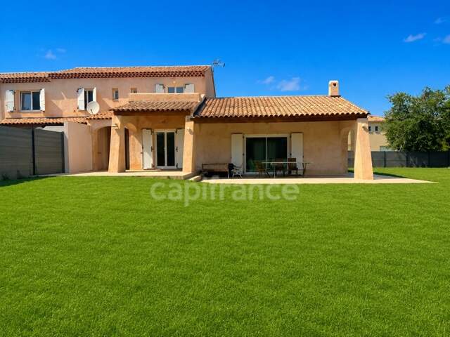 Maison à vendre 8 pièces CALLIAN (83) — photo du bien