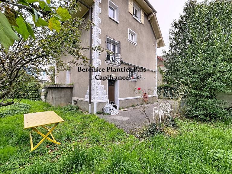 Ambilly – Maison au calme avec 3 appartements indépendants — photo 1