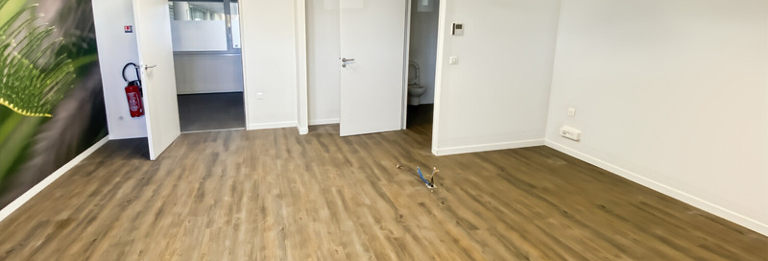 Commerce 4 Pièces 90 m² à vendre à Le Haillan (33185)