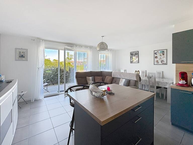 Appartement à vendre 4 pièces en rez de jardin VULBENS — photo 1