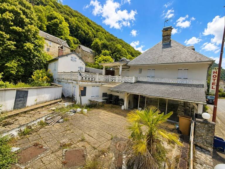 Ancien hôtel avec fort potentiel — photo 1