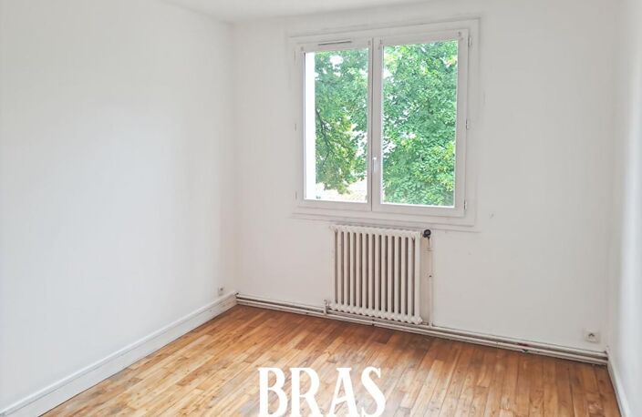 BD PIERRE DE COUBERTIN, T4 de 65,82 m² — photo 4